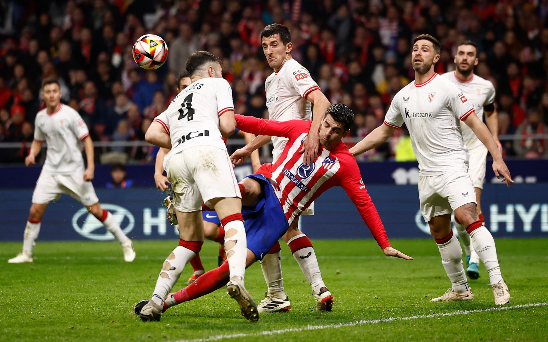 Atletico Madrid giành chiến thắng tối thiểu trước Athletic Bilbao.